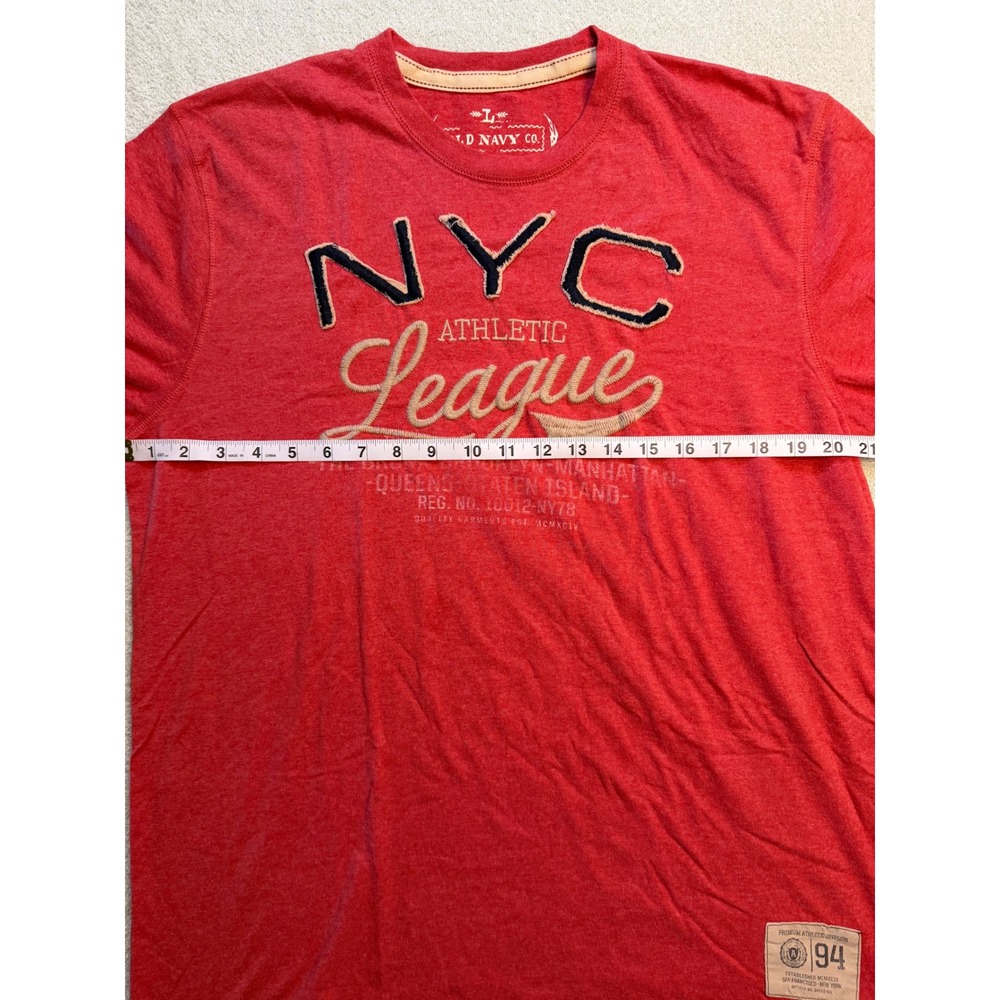 Old Navy Mens Red NYC Athletic League Graphic T-Shirt Large Short Sleeve L